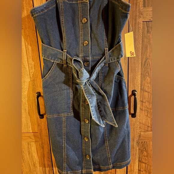 NWT SO Blue Denim Dress with Belt - Picture 3 of 6